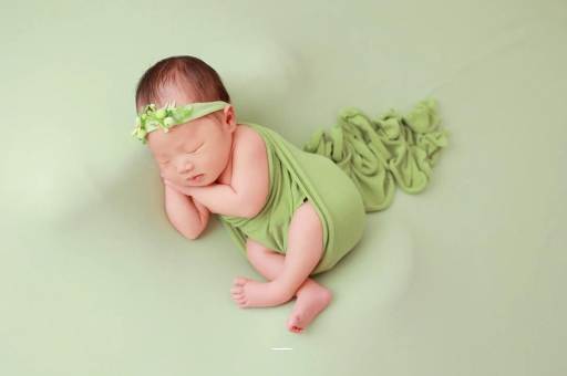 长宁宝宝在肚子里打嗝